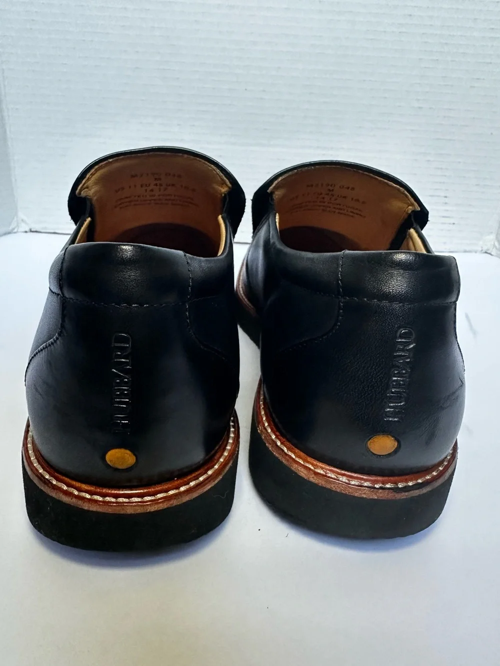 Samuel Hubbard Men's Black Frequent Traveler Slip On Loafers- Size 11